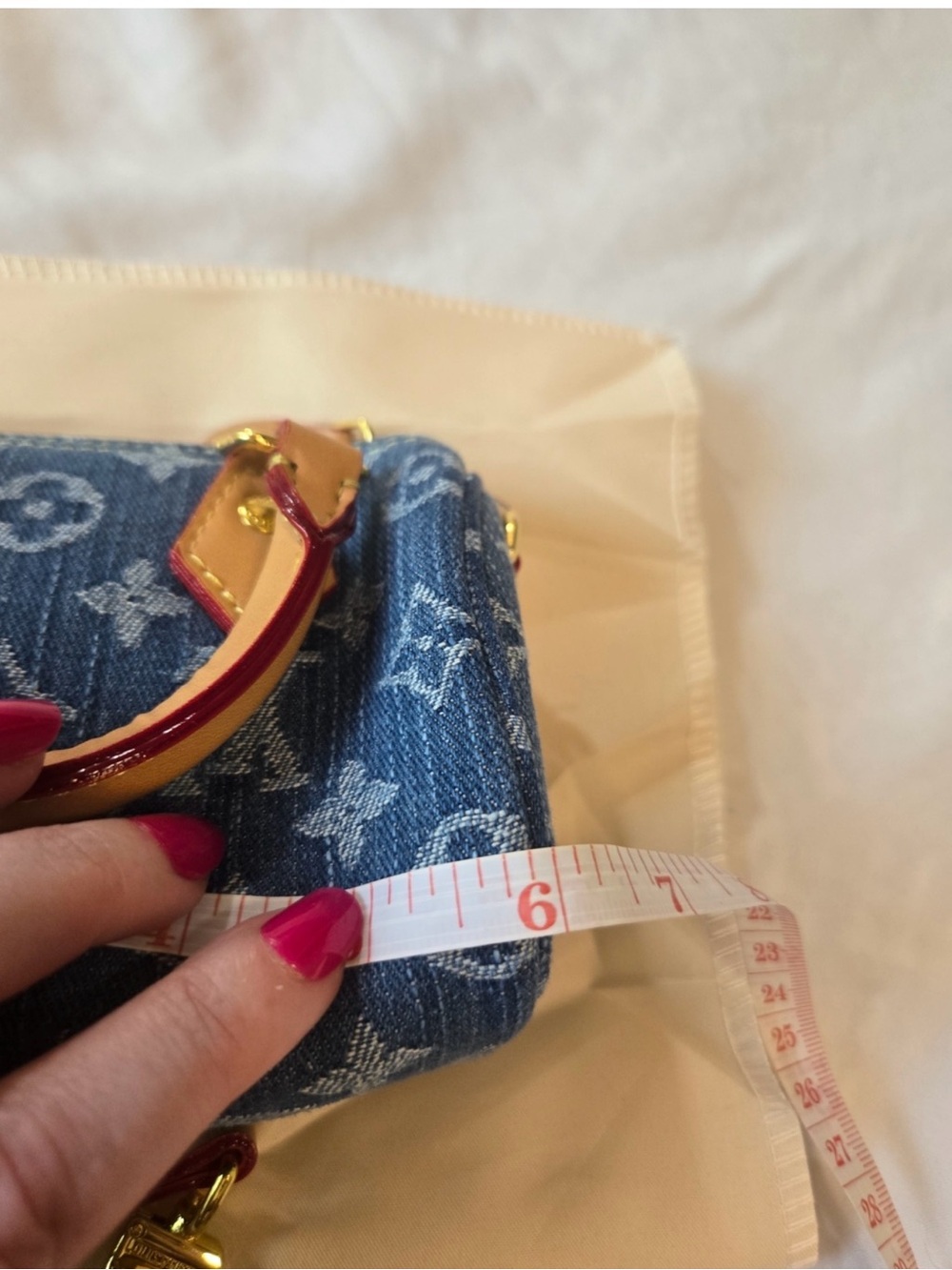 Luxury Fashion Denim Mini Speedy Bag in Blue with Tan Trim - Picture 11 of 16